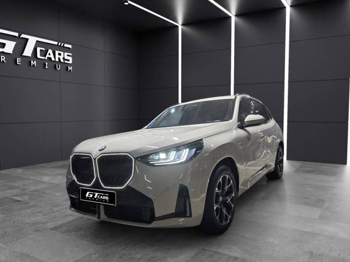 BMW X3  30e xDrive M 2025 gris
