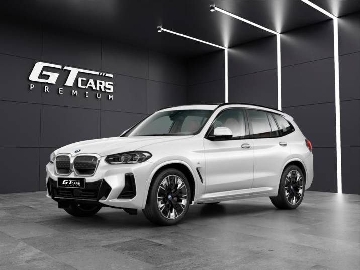BMW IX3 M Sport 2022 blanco