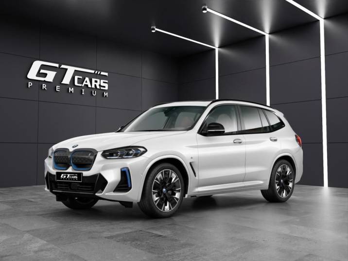 BMW IX3 M Sport 2022 blanco