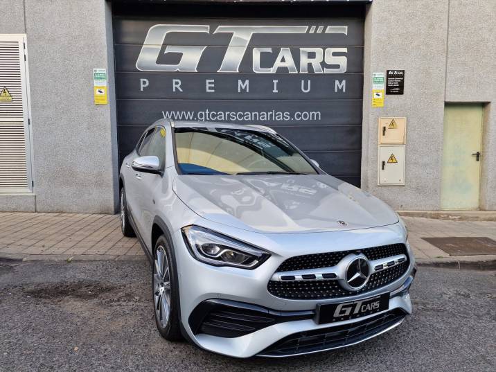 Mercedes-Benz GLA 250E AMG LINE 2020 plata