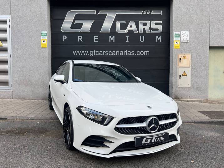 Mercedes-Benz Clase A 250E AMG LINE 2021 blanco