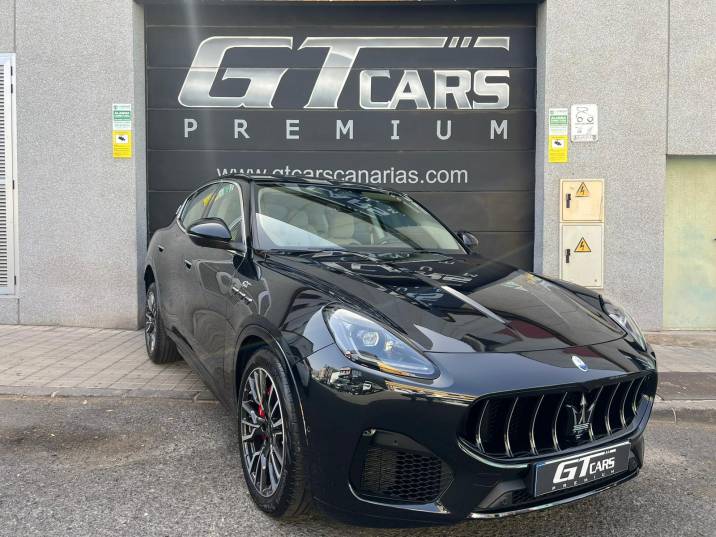 Maserati Grecale GT 2023 negro