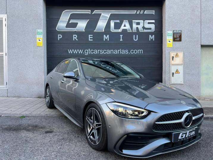 Mercedes-Benz Clase C AMG LINE 2022 gris montaña