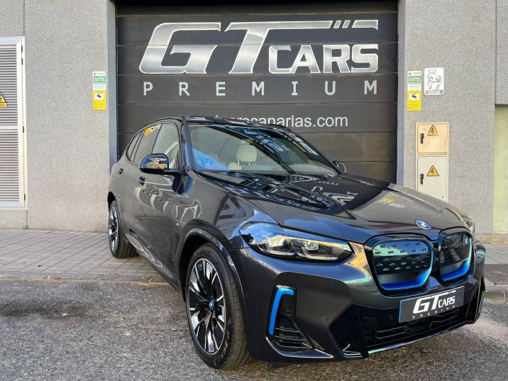 BMW IX3 M 2022 gris