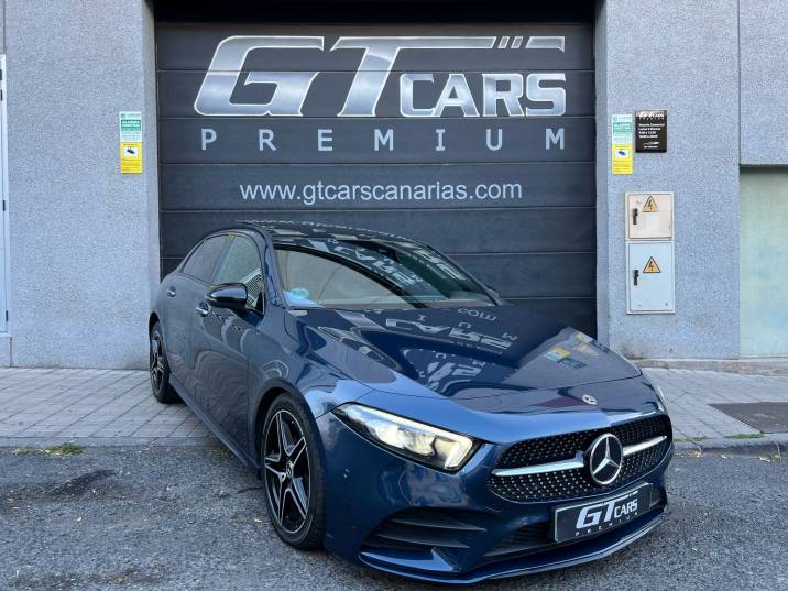 Mercedes-Benz Clase A 200D  AMG LINE 2020 azul