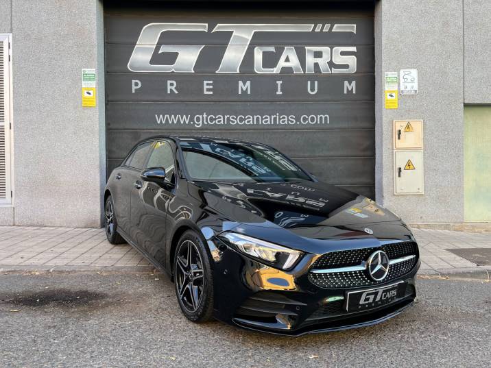 Mercedes-Benz Clase A 180 AMG 2022 negro