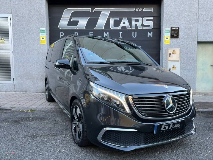 Mercedes-Benz EQV 300 Largo 2023 negro