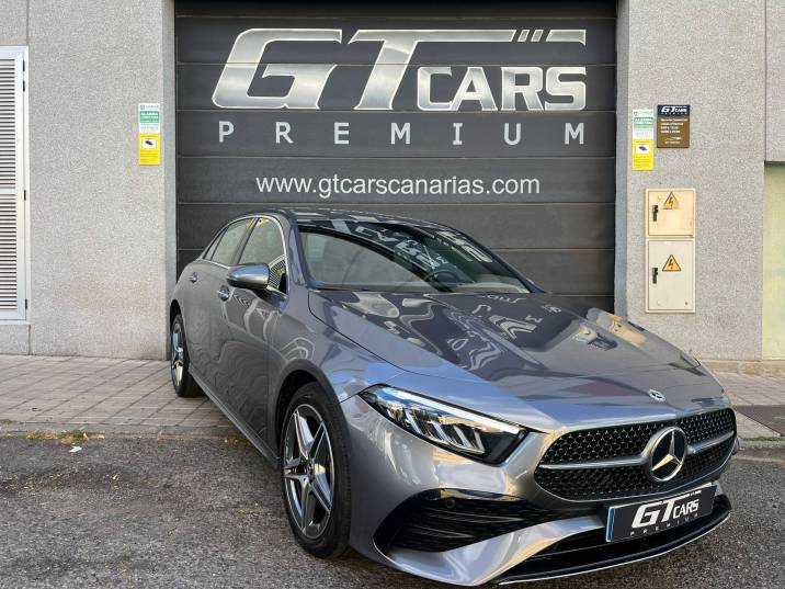 Mercedes-Benz Clase A 250E AMG 2023 gris montaña