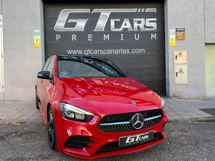 Mercedes-Benz Clase B 200 AMG 2019 rojo