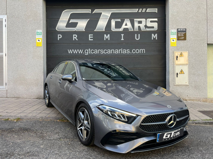 Mercedes-Benz Clase A CLASE A 200D AMG 2023 gris