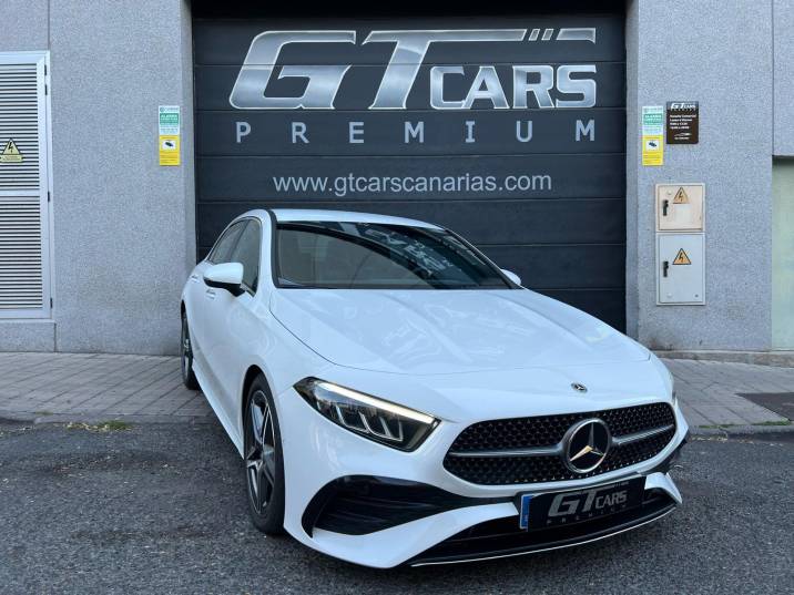 Mercedes-Benz Clase A 200 D AMG 2023 blanco