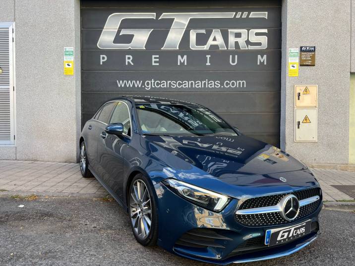 Mercedes-Benz Clase A 200D  AMG 2020 azul