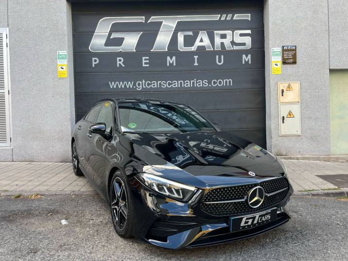 Mercedes-Benz Clase A 180d AMG SEDAN 2023 negro
