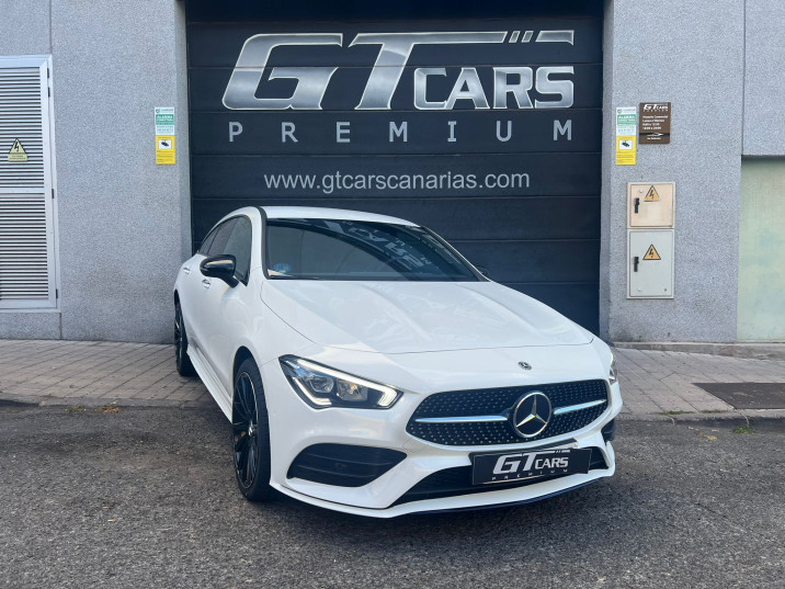 Mercedes-Benz CLA Shooting Brake 250 E AMG 2023 blanco