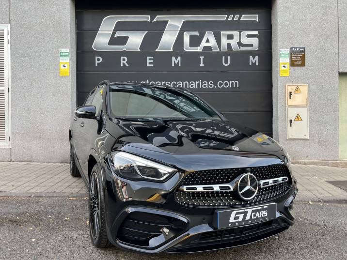 Mercedes-Benz GLA 250e AMG 2023 negro
