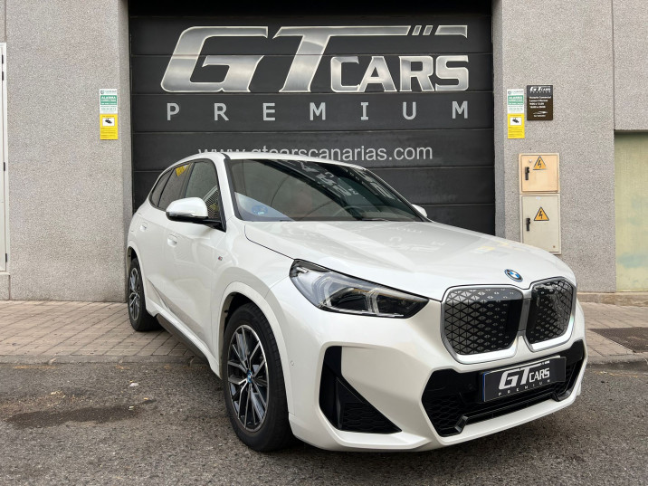 BMW IX1 XDrive30 2024 blanco