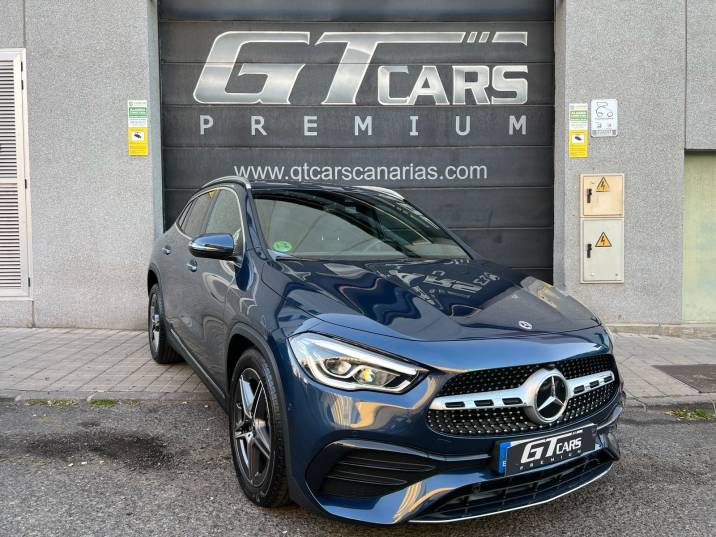 Mercedes-Benz GLA 200D  AMG 2022 azul