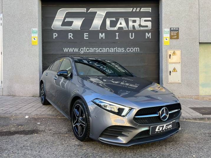 Mercedes-Benz Clase A 250e AMG 2022 gris montaña